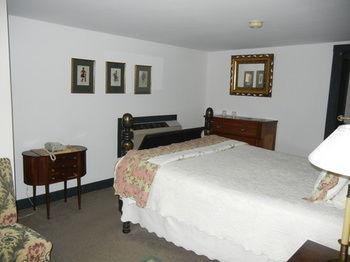 Wayside Inn Middletown Dış mekan fotoğraf